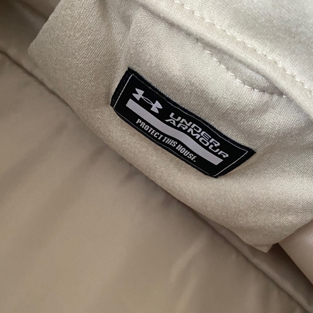Under Armour Beige Duffel Bag - Picture 2 of 8